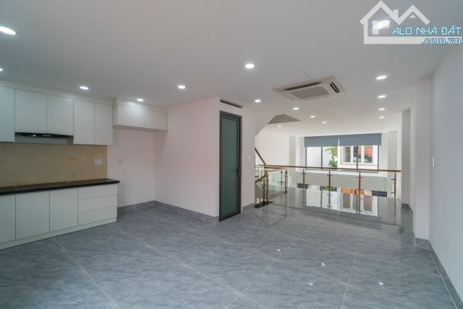 Bán nhà mặt tiền Cống Quỳnh. Q1. DT : 7*23M. KC: 4 tầng. giá: 47 tỷ TL. (Căn góc) - 2