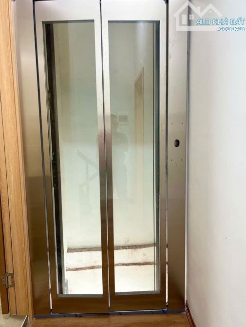 Bán lô góc mặt phố Trường Chinh, vị trí đẹp gần ngã tư sở, KD sầm uất 42,5m, 6 tầng, MT4,8 - 2