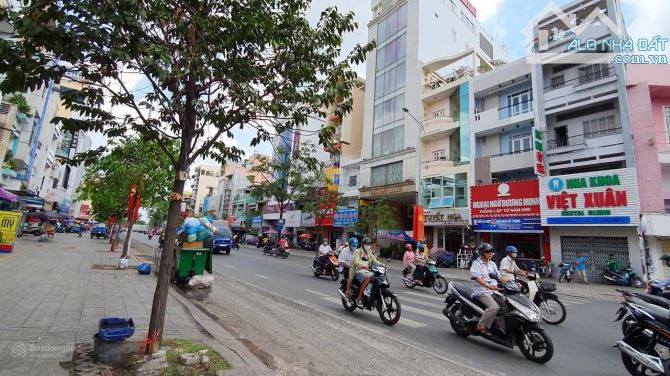 Bán nhà góc 2 mặt tiền Bình Tây gần chợ Bình Tây quận 6(4,6mx20m)giá : 24 tỷ - 2