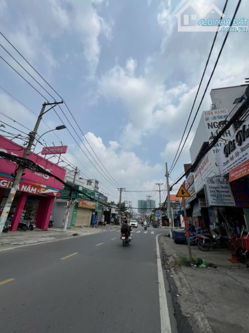 Bán Tòa nhà 2000m2 sàn - Trung tâm TP Thủ Đức - MT 485 Tô Ngọc Vân-  14mx38m - 95 tỷ TL - 2