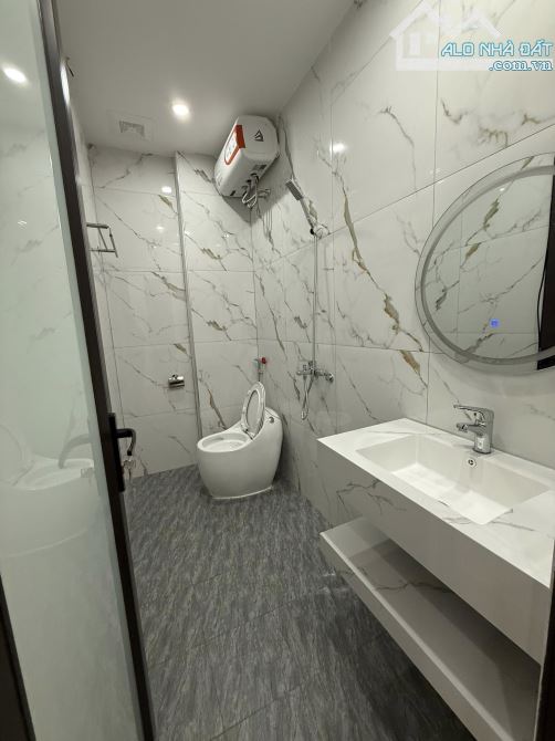 [HIẾM] Ngõ 75 Phúc Diễn, 46m2*4T, ngõ Ô TÔ, THANG MÁY NHẬP, 2 thoáng, phân lô VIP, 8.8 tỷ - 2