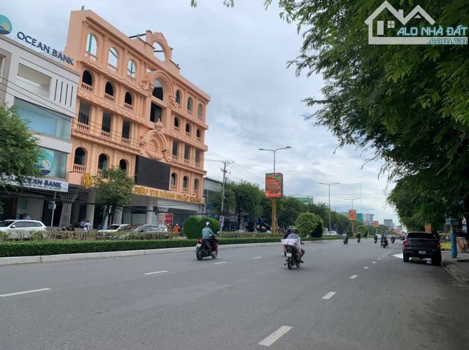 BÁN NHÀ 1 TRỆT 1 LỬNG 1 LẦU MẶT TIỀN ĐƯỜNG 30/4, P AN PHÚ, Q NINH KIỀU, TP CẦN THƠ - 2