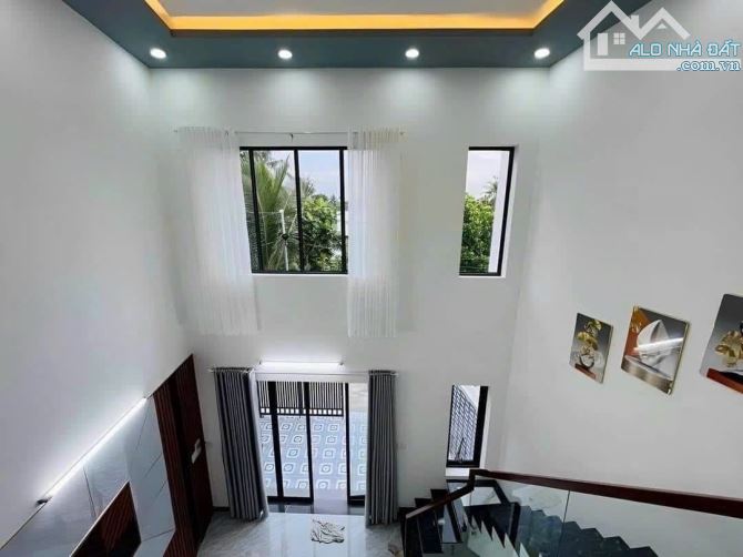 BÁN NHÀ GÁC LỬNG ỦY BAN PHƯỜNG TÂN TRIỀU - 2