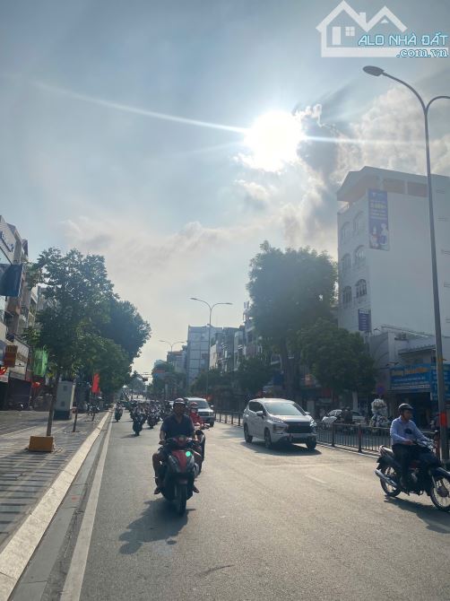 Bán gấp Nhà MT Phan Đình Phùng P2 Phú Nhuận DT 6.8x25m công nhận 165m2 giá 43 tỷ - 2