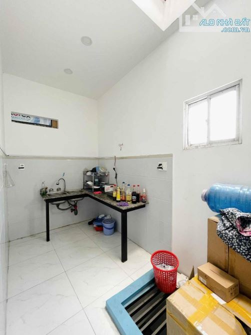 Bán nhà 5 tầng đường Dương Quảng hàm phường 5 quận gò vấp - 2