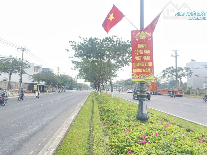 Bán lô đất 108m2 khu đô thị FPT city , B2-116 đường lớn 19m5 rất đẹp - 2