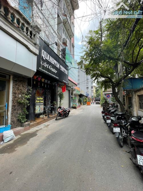 BÁN NHÀ NGUYỄN VĂN HUYÊN , CẦU GIẤY, Ô TÔ, DT 40 M, 4 TẦNG, MT 6.2 M, GIÁ NHỈNH 15 TỶ - 2