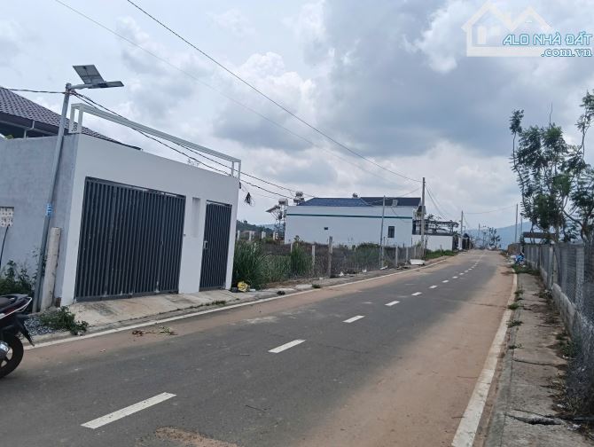 Tìm chủ cho lô đất view siêu đẹp Sông Đa Nhim - Hiệp Thạnh - Đức rọng - 2