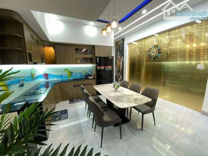 BÁN NHÀ TRẦN PHÚ HÀ ĐÔNG LÔ GÓC - KINH DOANH , MẶT TIỀN 6.3M - 2