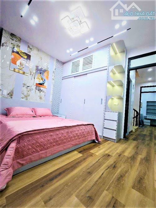 Bán nhà  Nguyễn Xiển - 5 tầng 3 ngủ đủ công năng - 2