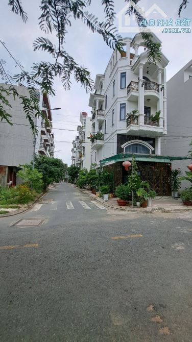 NHÀ ĐẸP 5TẦNG, KHU PHÂN LÔ ĐỒNG BỘ Đ.TL13, P.THẠNH LỘC/Q12, HẺM 12M, DT 62M2, 7.7TỶ - 2