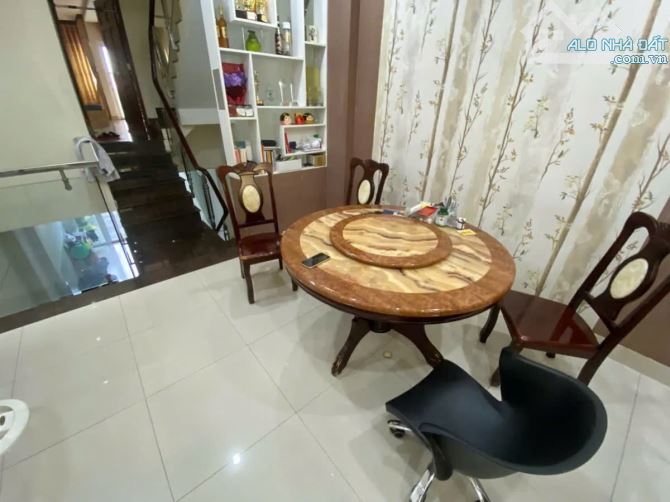 Nhà 4 tầng Mặt tiền Tô Hiệu, 100m2, 5PN, vừa ở vừa KD đỉnh, giá chỉ 17.5 tỷ TL - 2