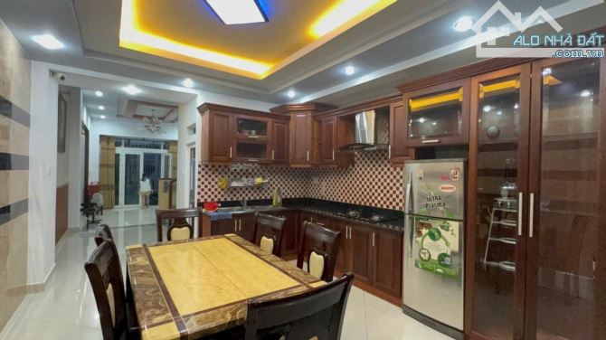 ĐƯỜNG 8M ÂU CƠ •4x17 67m2 •GIÁP KHU ĐỒNG ĐEN, TÂN BÌNH •NHỈNH 9 TỶ - 2
