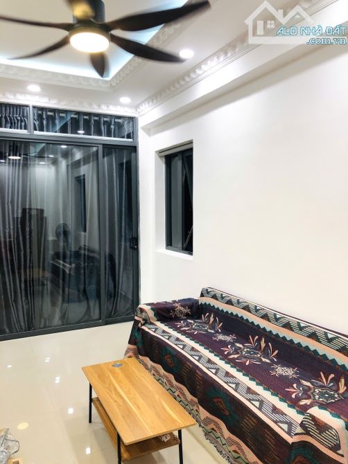 Cho thuê căn hộ NAPONEON căn góc view biển hướng đông nam mát cả ngày 4pn dt 75m - 24