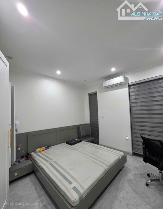 CC bán nhà đẹp 4 tầng trục chính đường 20m phường Kinh Bắc - Bắc Ninh. Giá 13 tỷ - 3