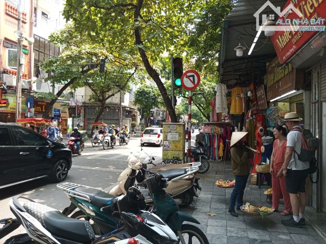 Bán Nhà mặt phố Hàng Bông 385m2 * 3 Tầng, MT 13.5m, Giá 190 tỷ - 3