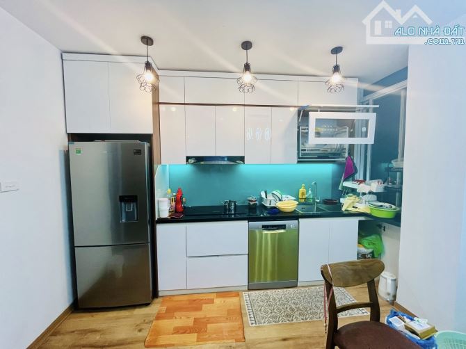 Căn CC đẹp ở luôn KĐT TP Giao Lưu Phạm Văn Đồng Bắc Từ Liêm Sổ 87m 3 ngủ 2 WC Giá 5.4 tỷ - 3