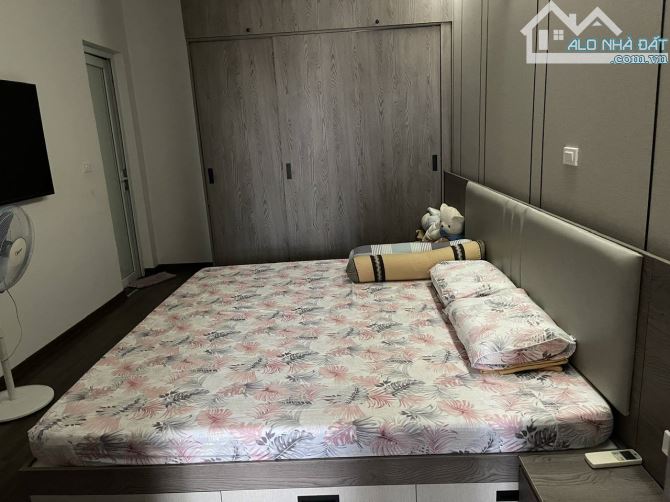 Căn CC siêu đẹp ở luôn INTRACOM Cầu Diễn Bắc Từ Liêm. Sổ 94m, 2 ngủ Giá 5.9 tỷ - 3