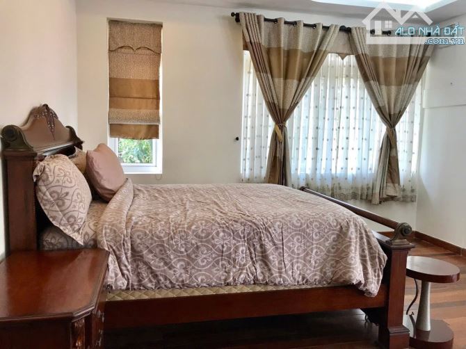 BÁN BIỆT THỰ SIÊU SANG – 113/1 NGUYỄN VĂN HƯỞNG, P.THẢO ĐIỀN, Q.2 – DT 639M² FULL THỔ CƯ - 3