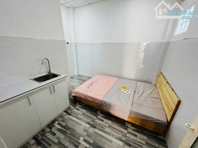 BÁN CHDV 4 TẦNG NHỈNH 4 TỶ - ĐANG THU VỀ 252TR/NĂM - GẦN EMART 2 - GIÁP TÂN BÌNH - 3
