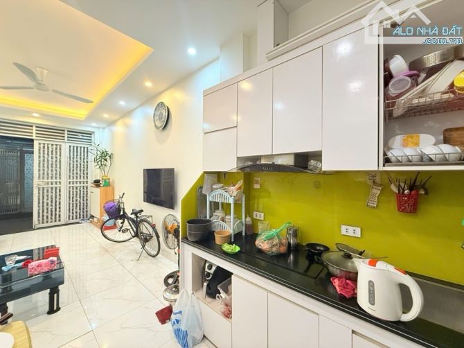 B án nhà Cổng Chào Xuân La Xuân Đỉnh Dt 34m2 5Tầng 3 ngủ rộng rãi - 3