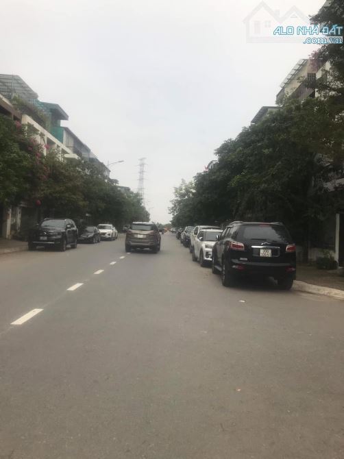 Bán nhà Ao Sào, Thịnh Liệt, 70 m2, vỉa hè, ô tô tránh, kinh doanh, mt rộng, 19.5 tỷ - 3