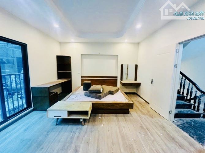 QUAN NHÂN THANH XUÂN - 38M 5T LÔ GÓC - NHÀ ĐẸP NGÕ RỘNG THOÁNG - NHỈNH 7 Tỷ - 3