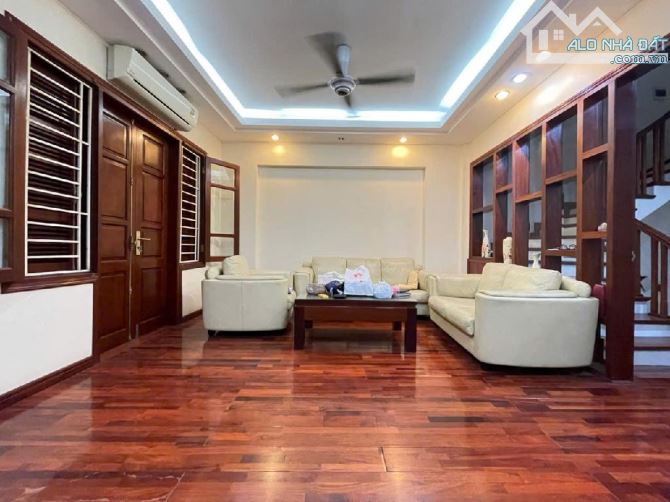 Bán LK phân lô Tam Trinh - Nhà sát mặt phố - Oto dừng đỗ ngày đêm - Kinh doanh tốt - 3