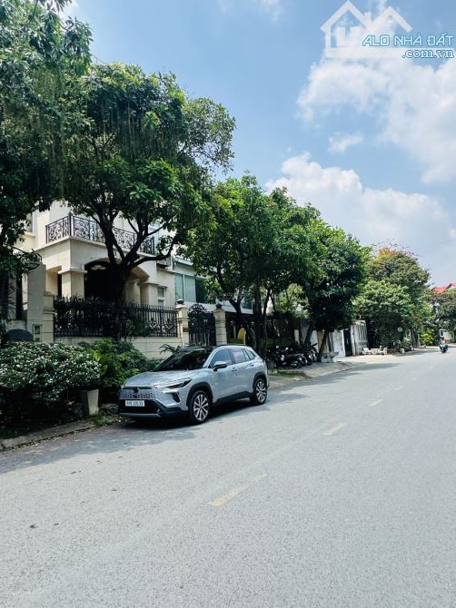 Bán nhanh khuôn đất VIP - mặt tiền đường Bùi Tá Hán, An Phú - 8x20 - Hầm 3 tầng - Gía 32tỷ - 3