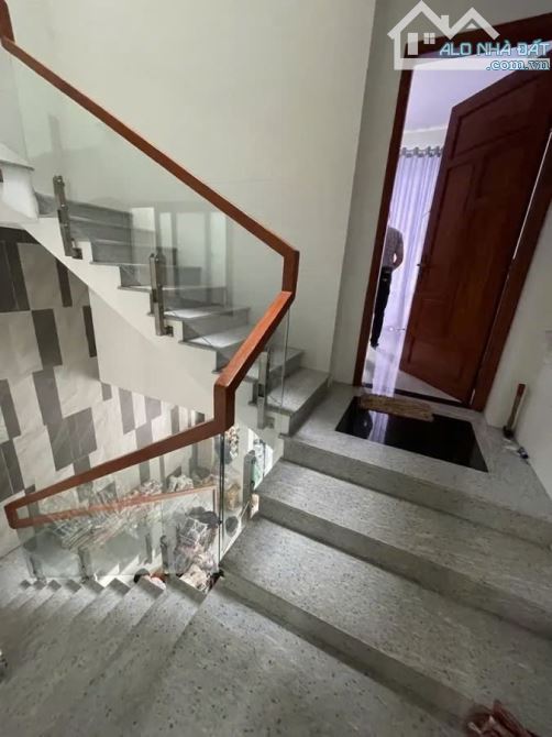 Mặt tiền Nguyễn Minh Châu – 4.5 x 13.5m – Nhà 4 tầng BTCT – Xe tải tránh – Giá chỉ 8.3 tỷ - 3