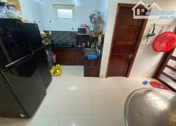 Cơ Hội Vàng - Nhà Sổ Riêng, Oto Đỗ Cửa - Trung Tâm Đà Lạt - Chỉ 5.5 Tỷ 🔥 - 3