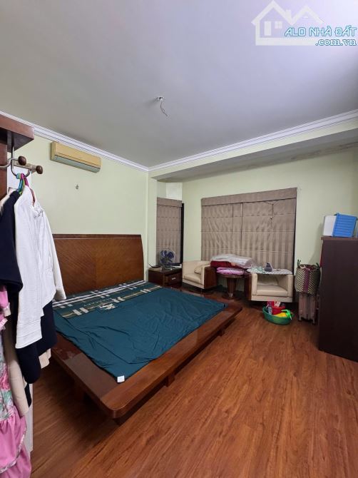 10m ra MP, ô tô đỗ cửa, ngõ nông, thông tứ tung, KD tấp nập, DT 60m2, MT4,5m chỉ 14 tỷ - 3