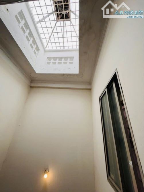 LÔ HIẾM! 50m2 - 5 tầng - Mt 5.9m- PHỐ NGỌC KHÁNH - 20m RA MP - 3