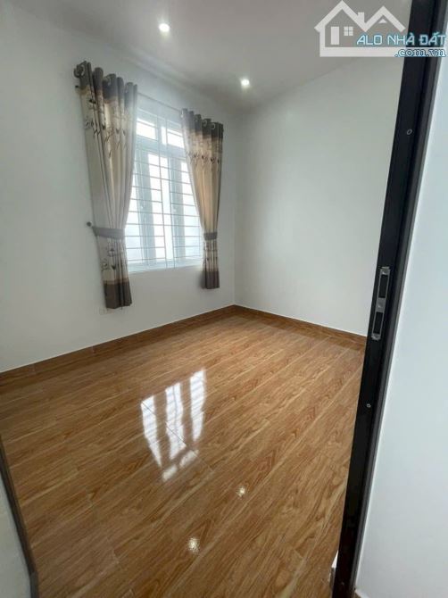 🏡 CHỈ 2 TỶ 950TR – NHÀ 3 TẦNG NGÕ 261 TRẦN NGUYÊN HÃN, LÊ CHÂN – CÓ SÂN CỔNG – VỊ TRÍ ĐẸP - 4