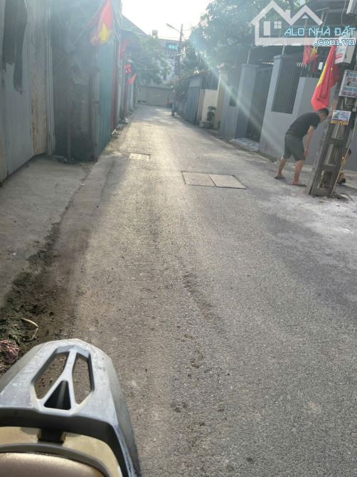 Nhà mới tinh tại Liên Mạc, 42m2, ô tô vào tận nhà, mặt tiền 5,7m - 8 tỷ có thương lượng - 4