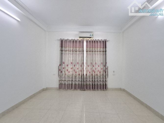 TẢ THANH OAI- NHÀ ĐẸP- THOÁNG - RỘNG - 4