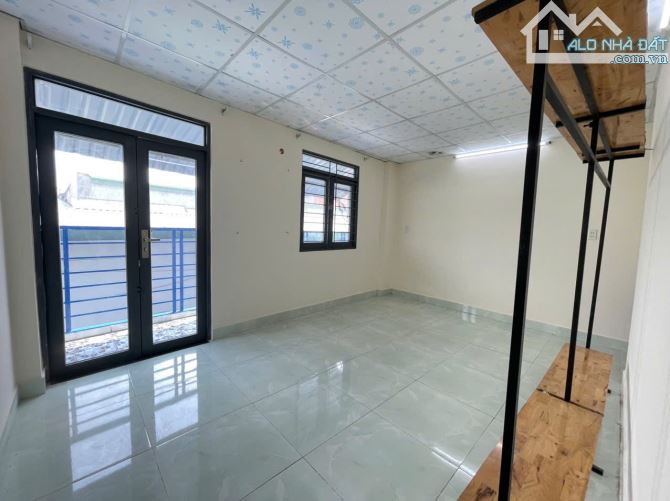 Nhà cấp 4 gác đúc, hẻm xe ba gác, sổ riêng, gần ngã ba Cây Lơn, 2525 Dĩ An - 4