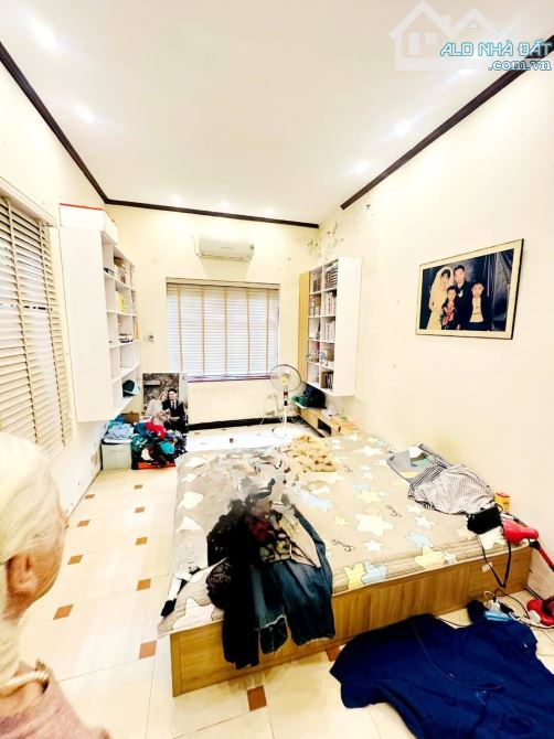 Nhà đẹp lô góc 4 tầng, 73m, mặt tiền mênh mông, Nguyễn Trãi, Thanh Xuân - 4