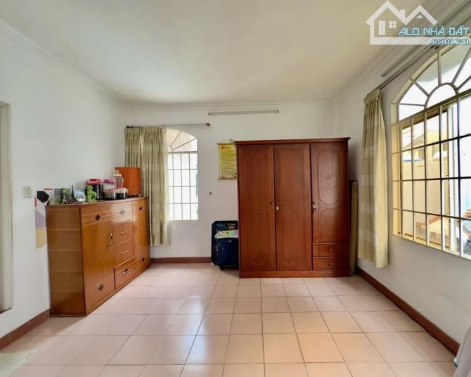 Nhà Đẹp Lô Góc Phan Đình Phùng, Phú Nhuận – 4.8*17, 82m² Nở Hậu, 3 Tầng – Chỉ 13.4 Tỷ! - 4