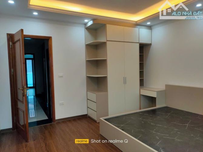 BÁN NHÀ ĐẸP, MỚI BỒ ĐỀ – GARA 2 Ô TÔ – KINH DOANH – NỞ HẬU – 68M2 CHỈ 23,95 TỶ - 4