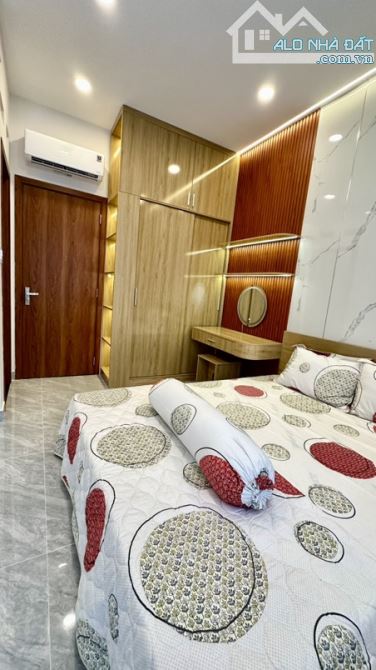 Xuân Thới Đông, Hóc Môn. DT 5x19m. Đường 7m. Khu phân lô dân trí. Sổ hoàn công đủ. - 4