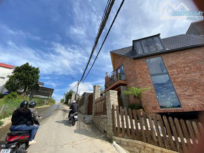 Hạ sâu 2 tỷ bán nhanh Khách Sạn view rừng thông chill 10 PN Kinh Doanh - nguồn thu cực tốt - 4