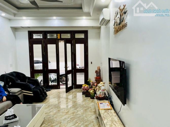 Mrs Tâm Bán nhà 4 tầng DUY NHẤT TĐC Thượng Lý, Hồng Bàng, Hải Phòng, 6 tỷ- 48m2 - 4