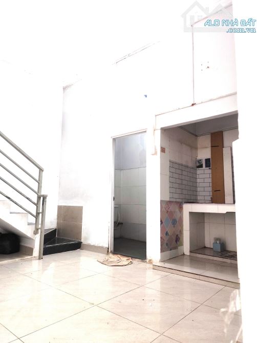 Bán Nhà Nguyễn Ảnh Thủ mới đẹp 2 Tầng BTCT, Đường 6m ,60m ra Đường Nguyễn Ảnh Thủ - 4