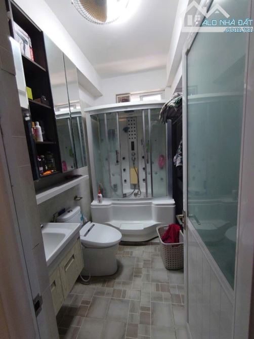 BÁN TÒA APARTMENT MẶT PHỐ TRÚC BẠCH, BA ĐÌNH, DT 140M2, 9 TẦNG, 2 THOÁNG, GIÁ 65 TỶ - 4