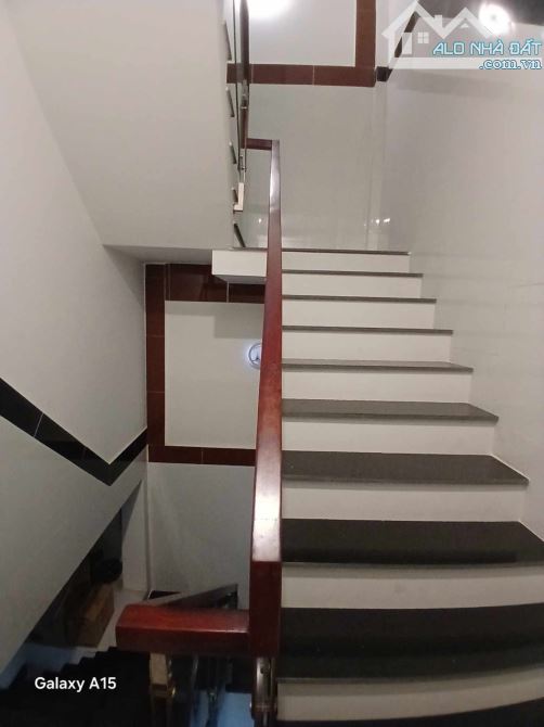 BÁN NHÀ LÊ VĂN KHƯƠNG– Q.12– 3 TẦNG–108M2–KINH DOANH SPA–DÒNG TIỀN 30TRIỆU/THÁNG–CHỈ 7.5TỶ - 4