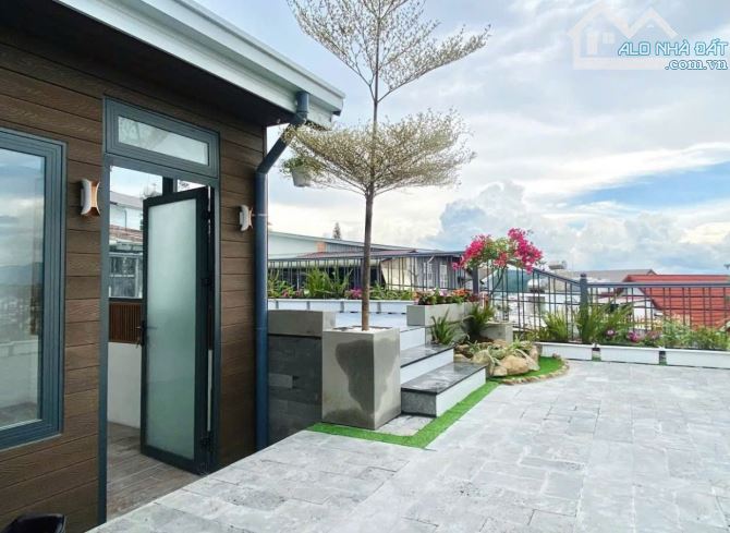 CẦN BÁN VILLA MINI SÂN VƯỢT THÁNH TÂM P.5 ĐÀ LẠT - 6 PHÒNG NGỦ - GIÁ HỢP LÝ! - 4