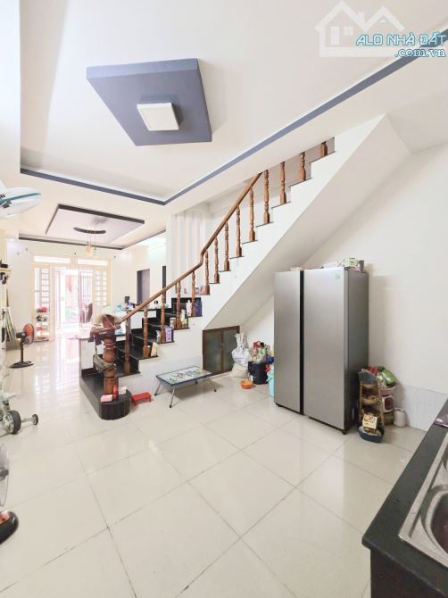 Nhà đẹp 2 Tầng Lò Lu Trường Thạnh Thủ Đức 4ty55 - 4