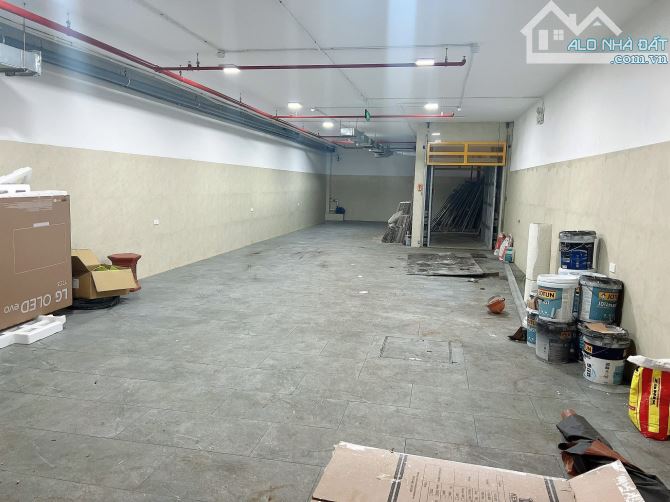 Bán toà mặt phố Triệu Việt Vương 150m2, 11T thang máy, mt 6.5m đẹp có 1-0-2 sổ cực nét.