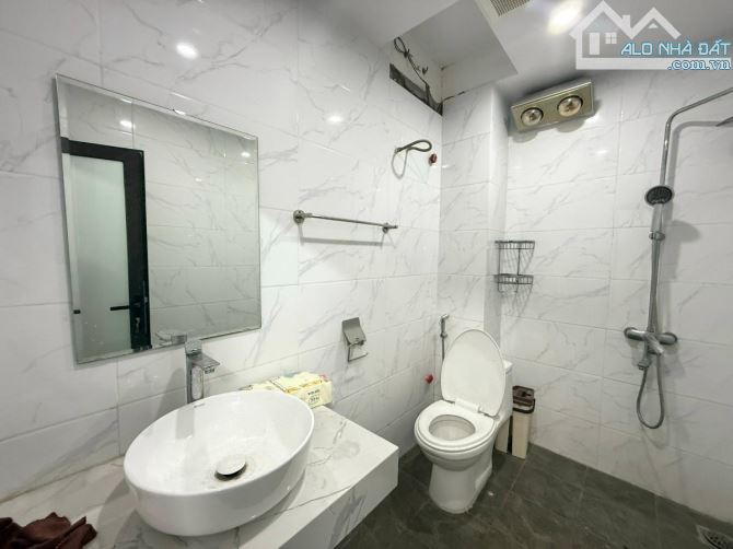 Bán nhà Kim Đồng 38m2 x 6 tầng, ô tô tránh, kinh doanh đỉnh, giá 13.6 tỷ  C - 4